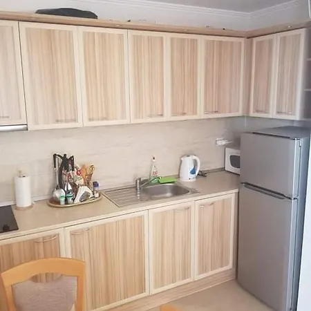 Aniko Apartman アパート *