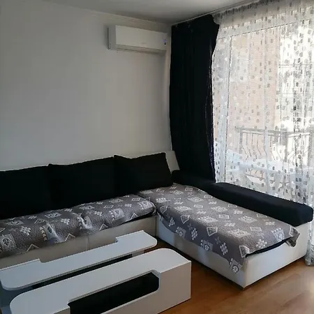 Aniko Apartman アパート スヴェティ・ヴラス